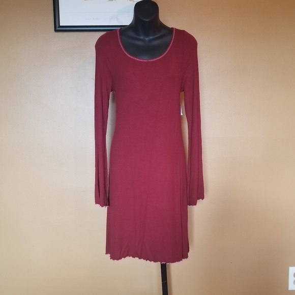 "NWT" red ribbed dress - Picture 3 of 5